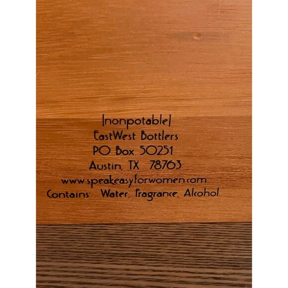 NIB Speakeasy A Lady’s Perfume - Picture 5 of 6